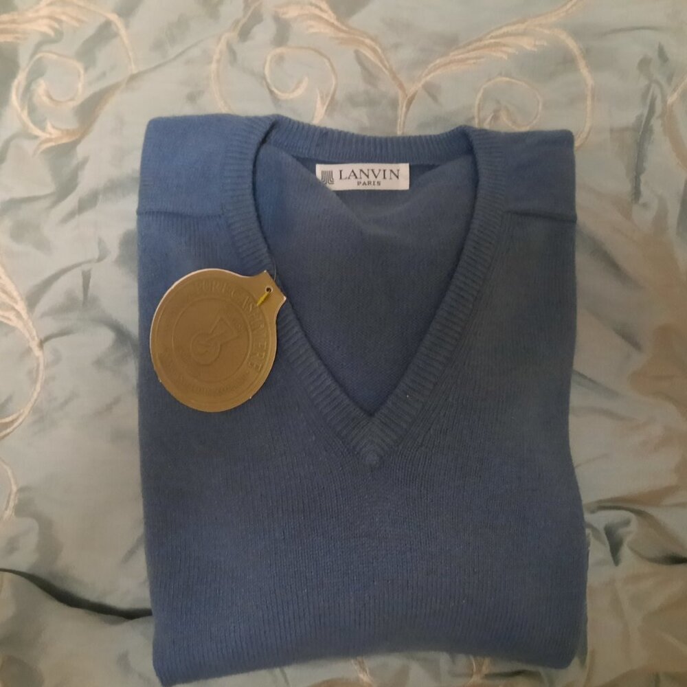 LANVIN Gorgeous Blue Gentlemen's Cashmere V-neck Sweater
